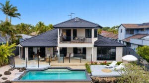 24 Wallaby Circuit, PELICAN WATERS  QLD  4551